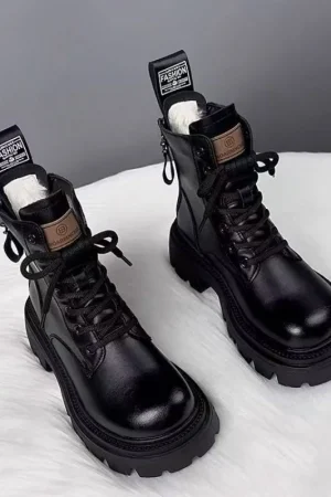 Winter Women's Rubber Side Zipper Short Boots with Artificial Plush Thick Heel for Cold Weather Comfort