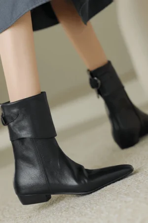 2025 New Women's Mid-Calf Boots Low Heel Soft Leather Lined Ankle Boot Versatile Comfortable Warm Winter Shoes